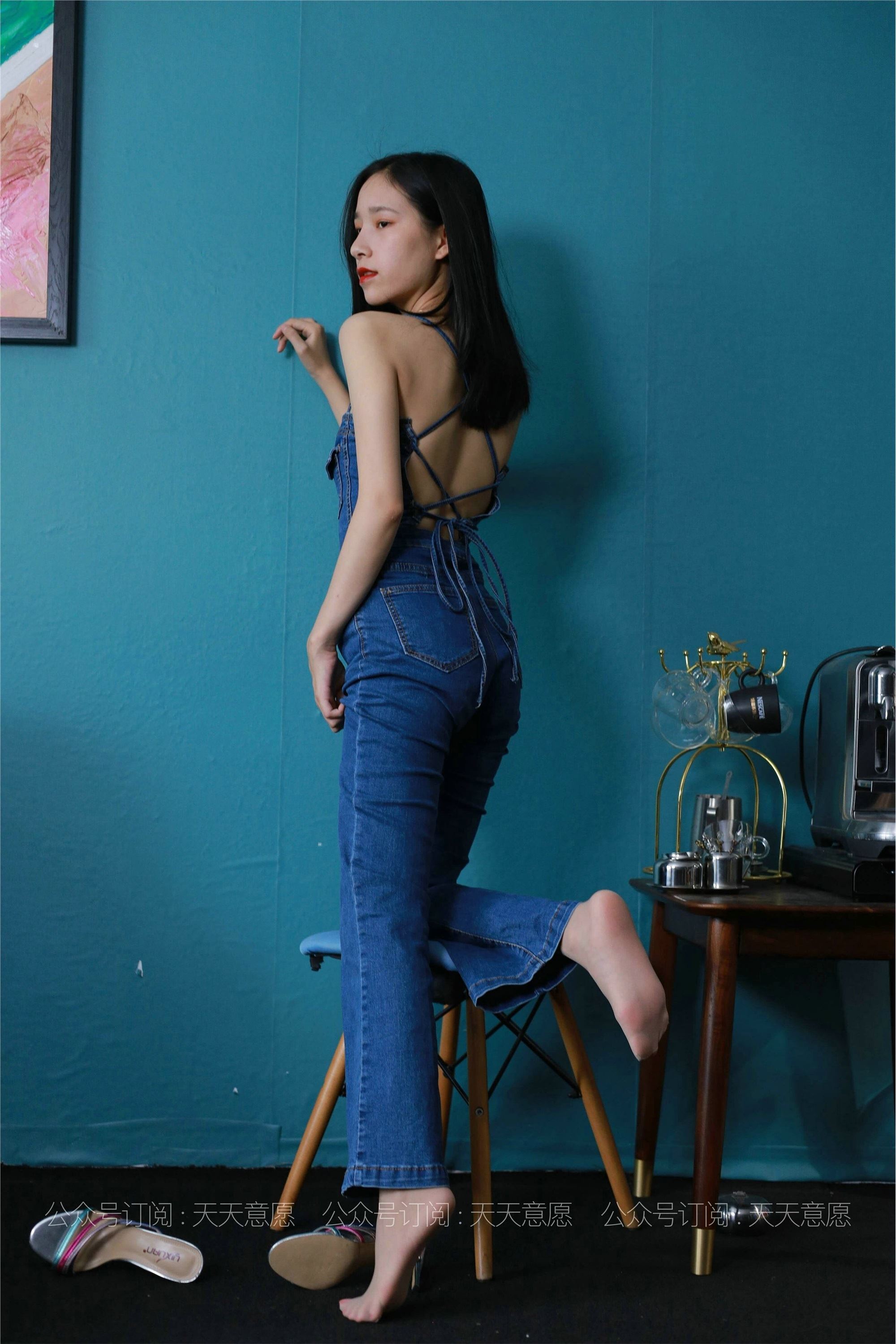 IESS异思趣向  2021.08.04 丝享家879：美子《美背库里丝》